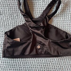 Lululemon used shiny black bra size 8- worn once!